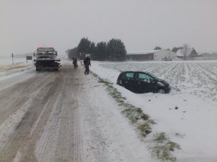 484361_379578182133620_1256302701_n